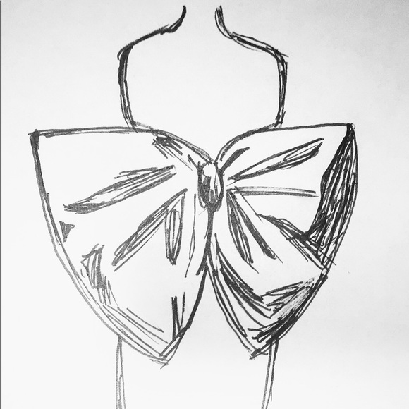 Meet your Posher, Beth - Picture 2 of 2